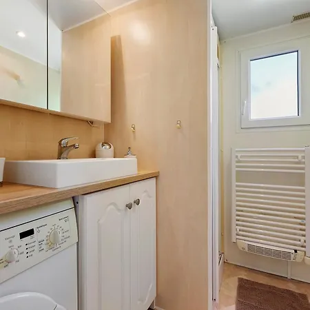 Holiday home Mobil Avec Piscine *